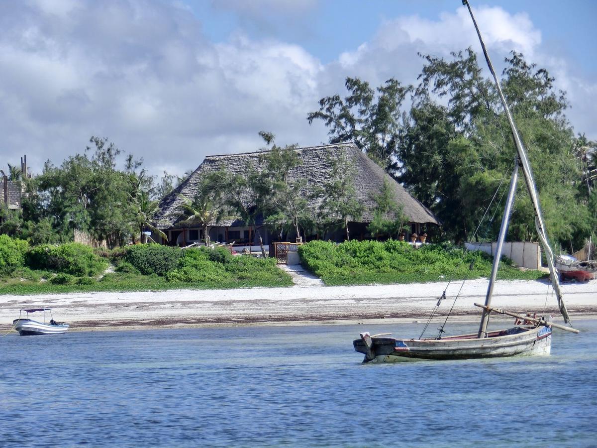 Sunset Beach Resort Watamu Ngoại thất bức ảnh