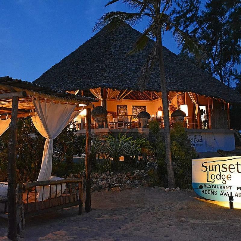 Sunset Beach Resort Watamu Ngoại thất bức ảnh